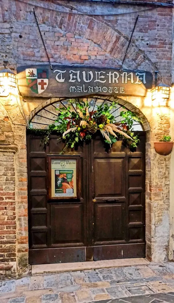 Taverna Malanotte Rione Piazza restaurant in San Gemini