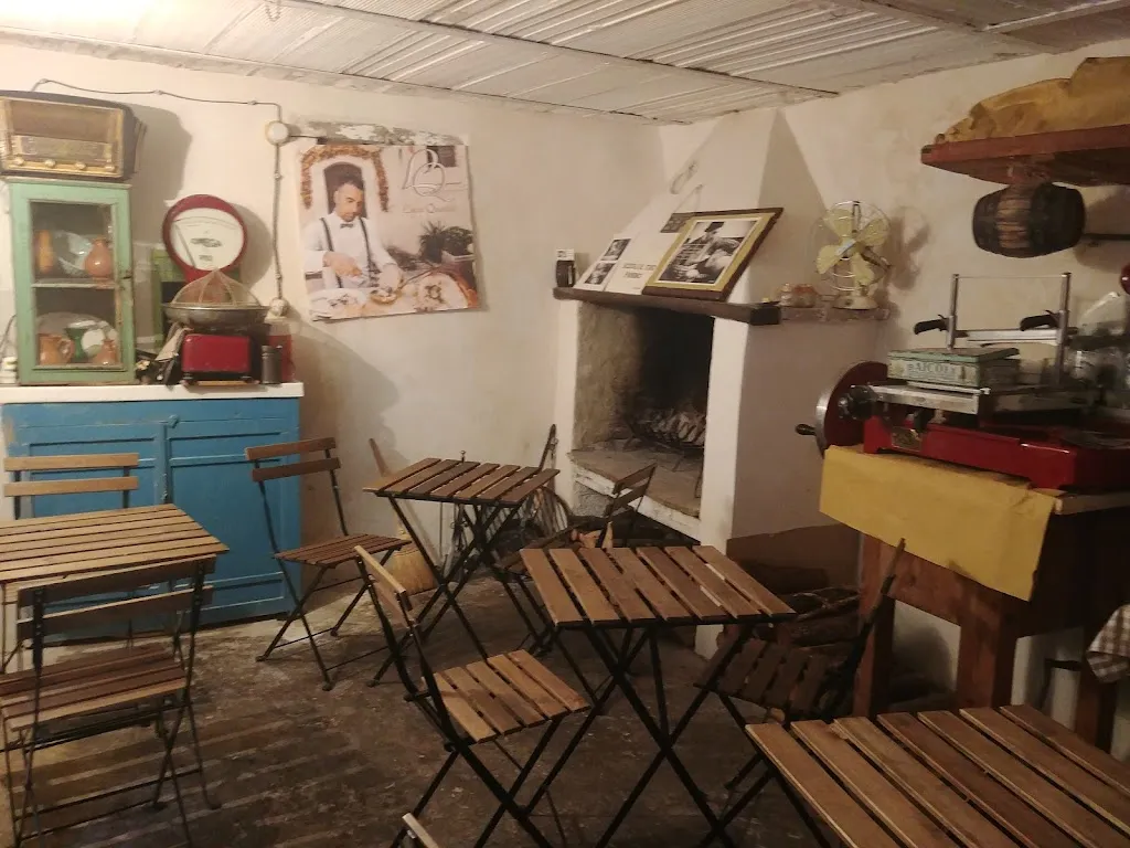 Alimenti di Qualità dal 1974 - Porchetta cotta a legna restaurant in San Gemini