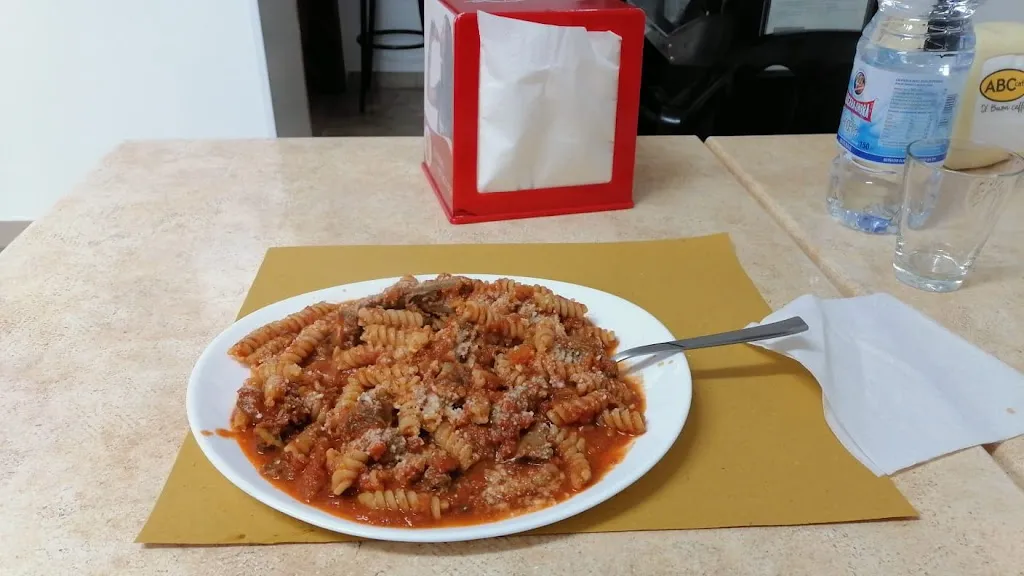 Andrea Ritieri_Bar Pizzeria le Bighe_Scheggia_review