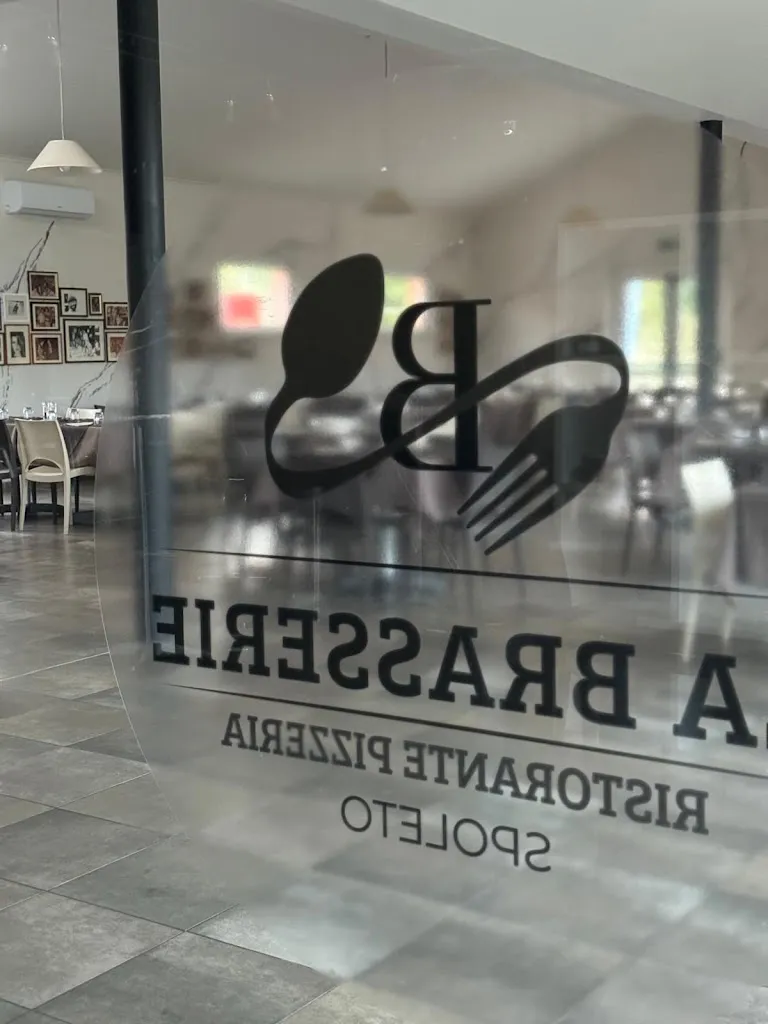 La Brasserie Spoleto_San Martino in Trignano_slider_image_3