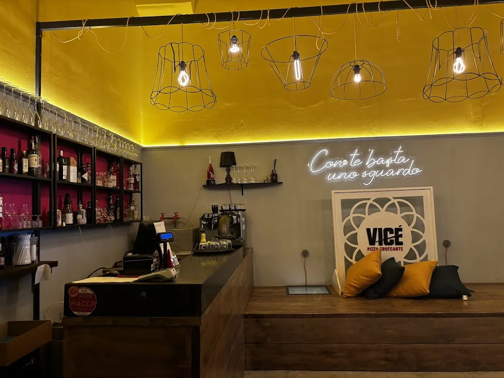 Roberta Destro_VICÉ - pizza croccante_Nardò_review