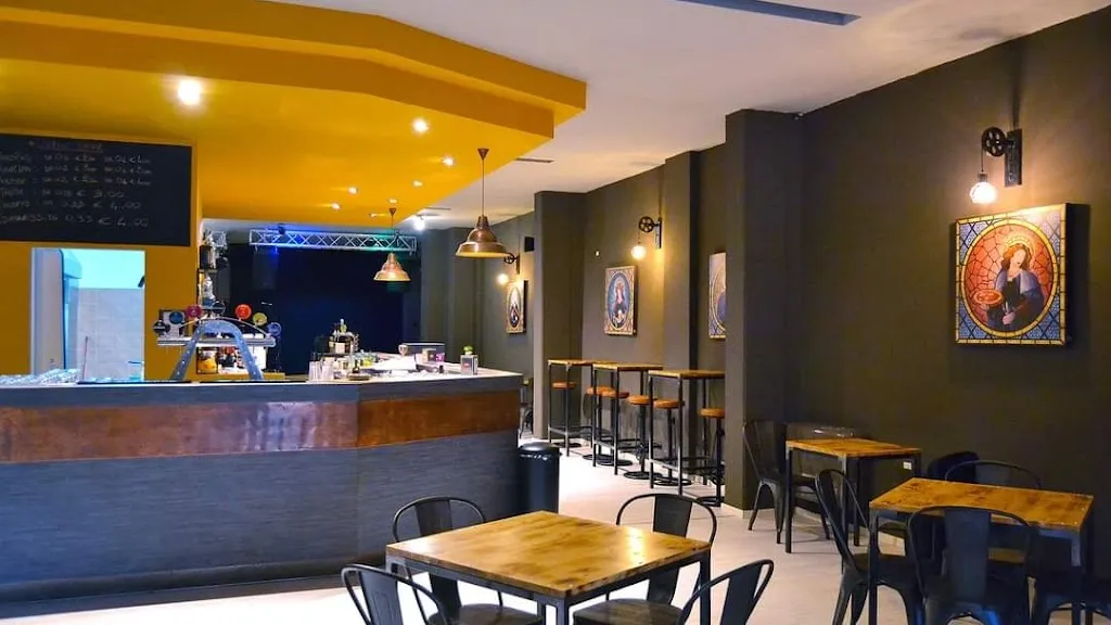 Santamaria Pizzeria_Selci-Lama_slider_image_1