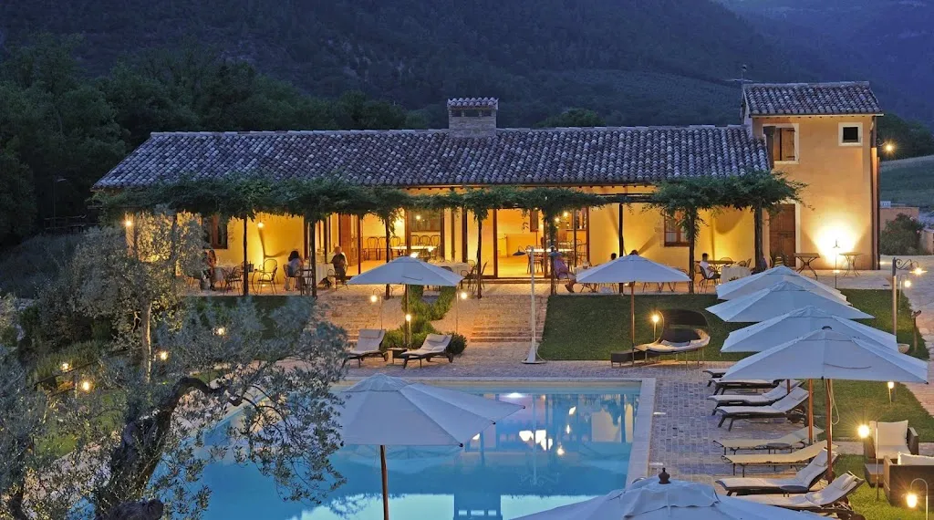 Resort Antico Casale Urbani_Scheggino_slider_image_1