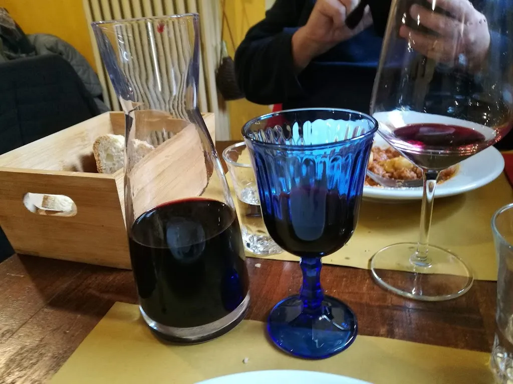 Cinzia Renzi_La Sgrinfia_Scheggino_review