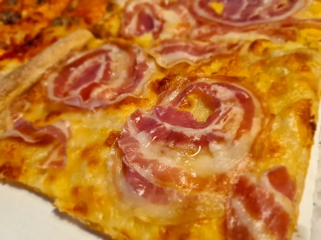 Ermanno Pazzelli_PIZZA STEK_Sigillo_review