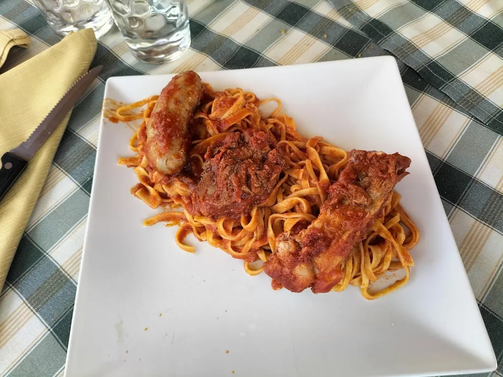 Giancarlo De Berardinis_Bar Trattoria Nonna Pina_Sellano_recensione