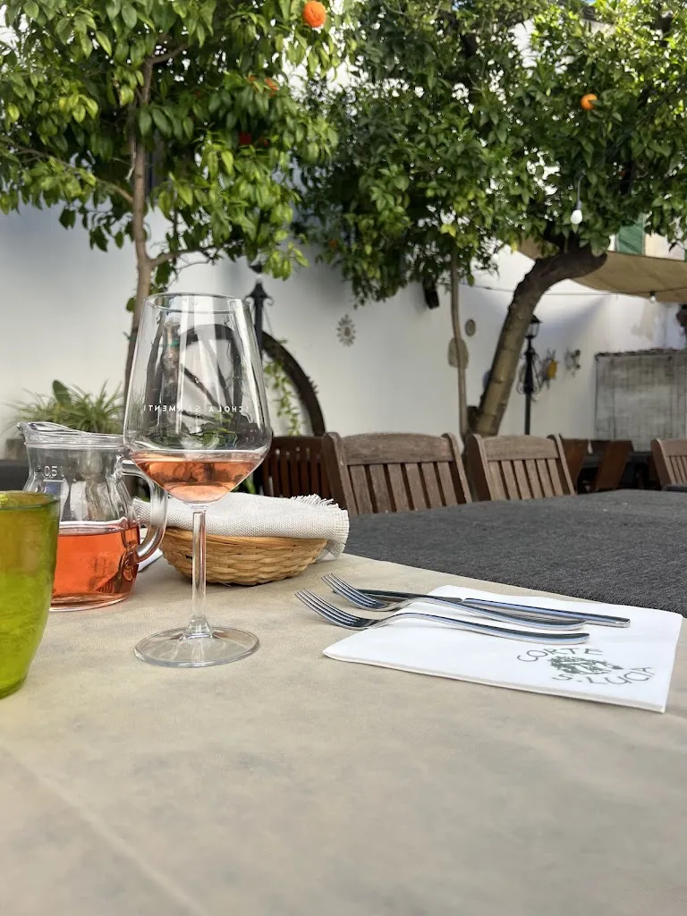 Schuyler_Hostaria Corte Santa Lucia_Nardò_review