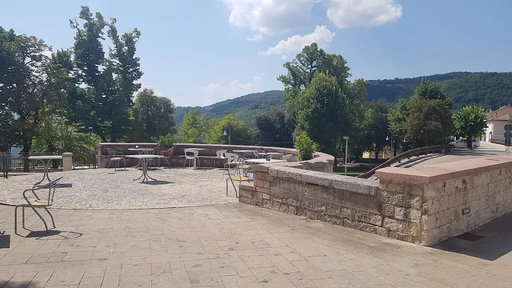 Max 10_Stella Cafe'_Sellano_review