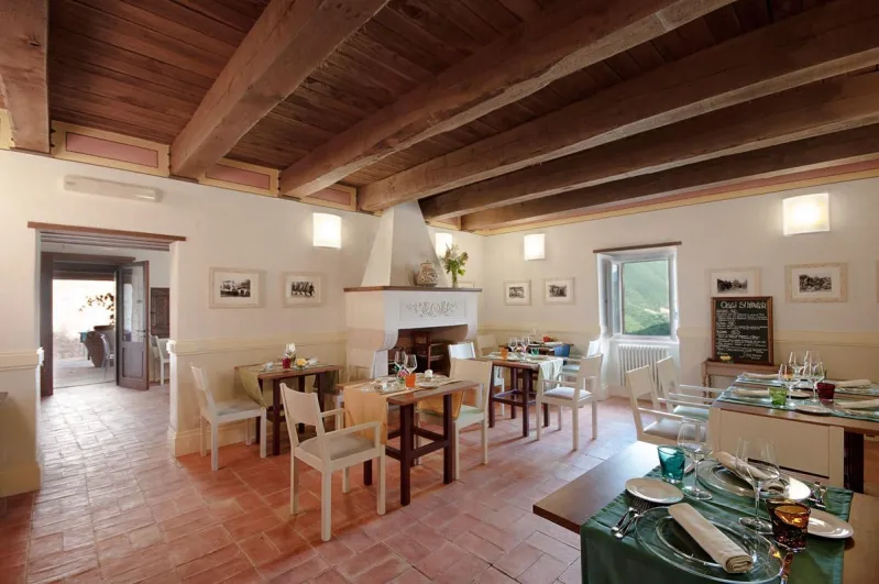 La Casa Rosa restaurant in Sellano