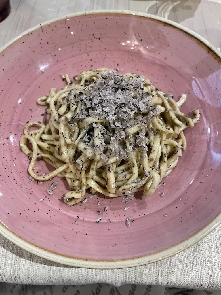 Shum Velu_Il Pinturicchio_Spello_review