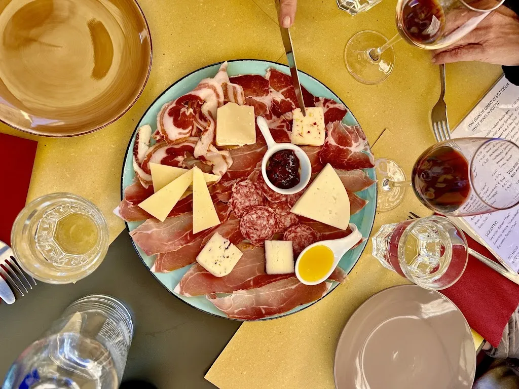 Gusto' Bistrot Spello_Spello_slider_image_3