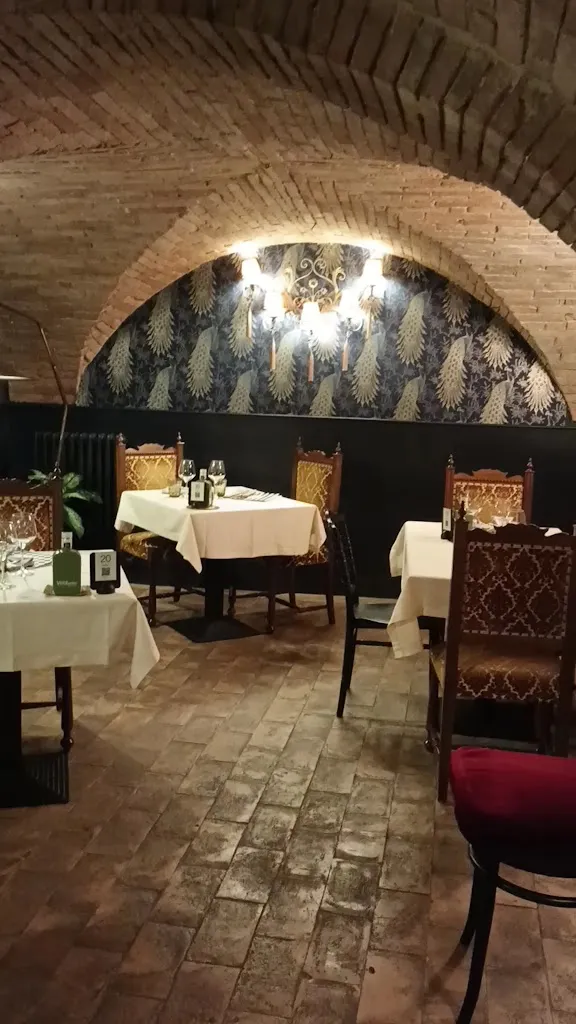 Francesca Manunta_Cesare a Spello_Spello_review