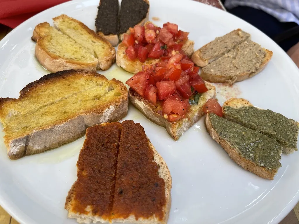 Enoteca Properzio S.R.L._Spello_slider_image_3