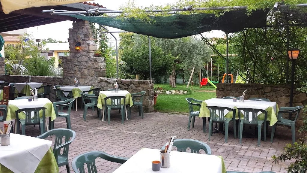 Pizzeria Nestor_Trestina_slider_image_1