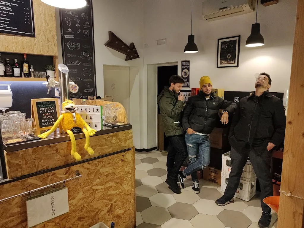 Valerio Salciarini_Locale_Umbertide_review