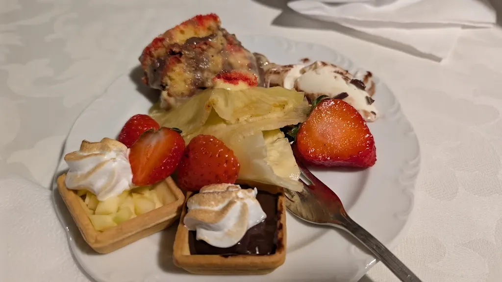 Ristorante Il Poggio_Valfabbrica_slider_image_2