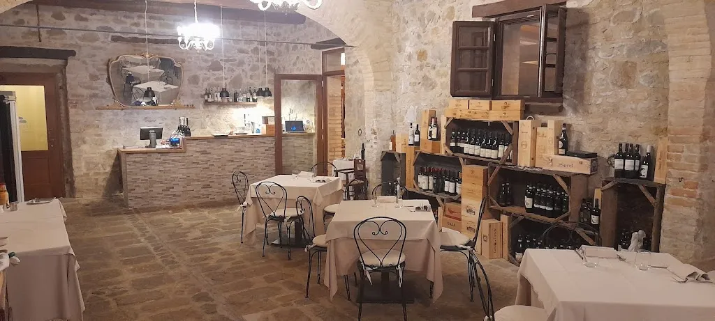 Agriturismo I Pietrini Ristorante Pizzeria_Valfabbrica_slider_image_3