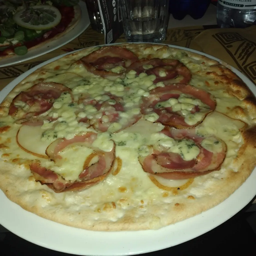 Menu_Pizz'in Piazza di Notari Angelo_Valfabbrica_image_7