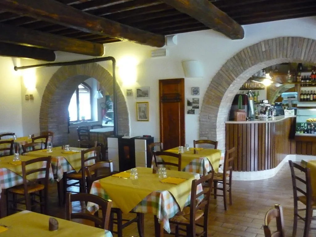 Ristorante Cucina Tipica "Locanda Acquasanta" restaurant in Valfabbrica