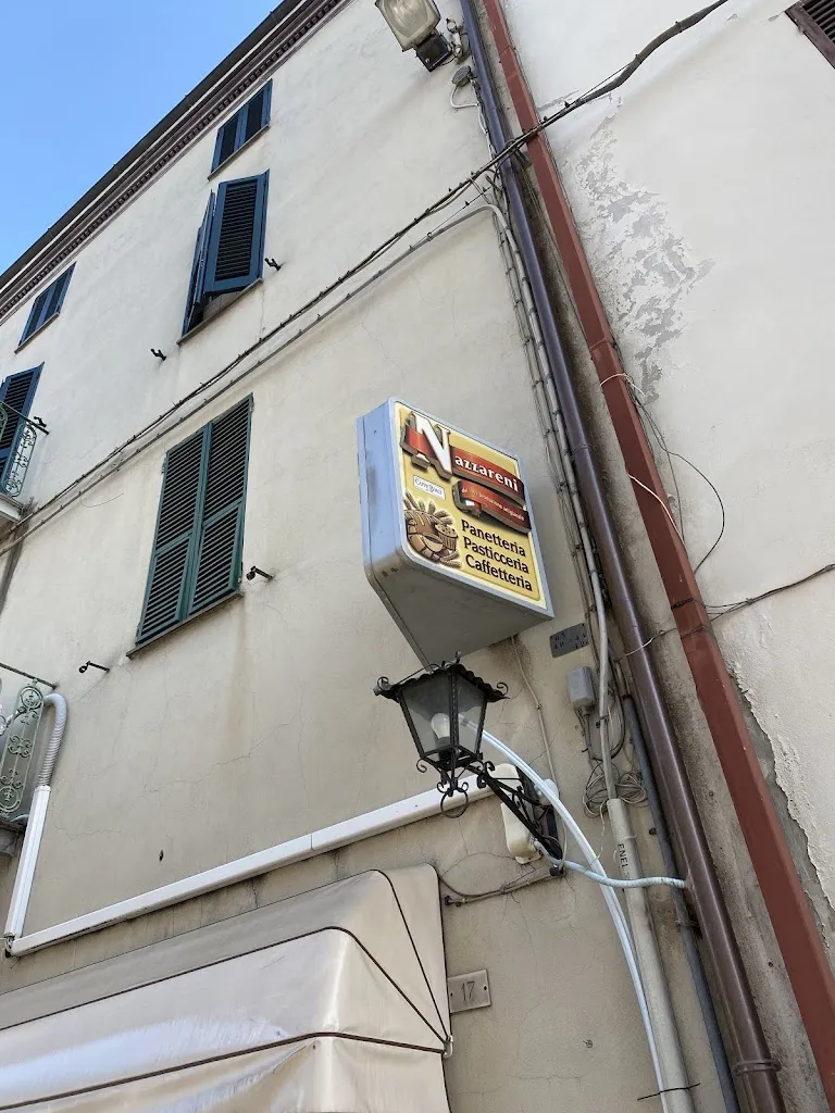 Roberto De Mola_Nazzareni Mario_Valfabbrica_review