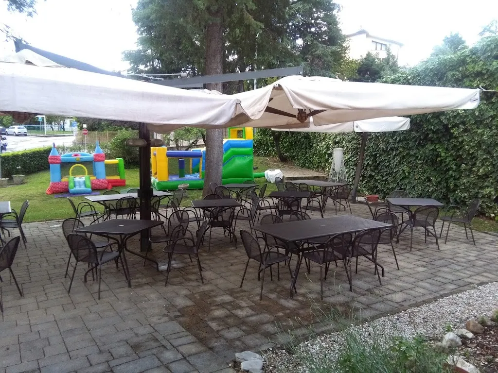 Villa Verde restaurant in Valfabbrica