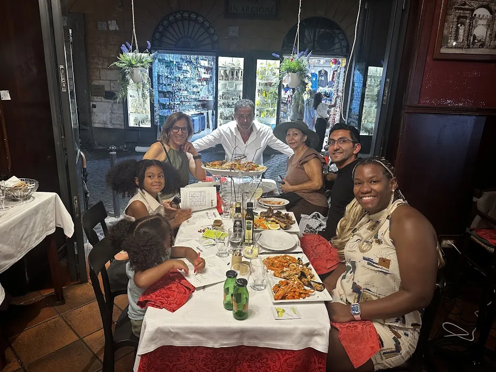 ershad ganji_Roby in Trevi | Italian Restaurant_Trevi_review