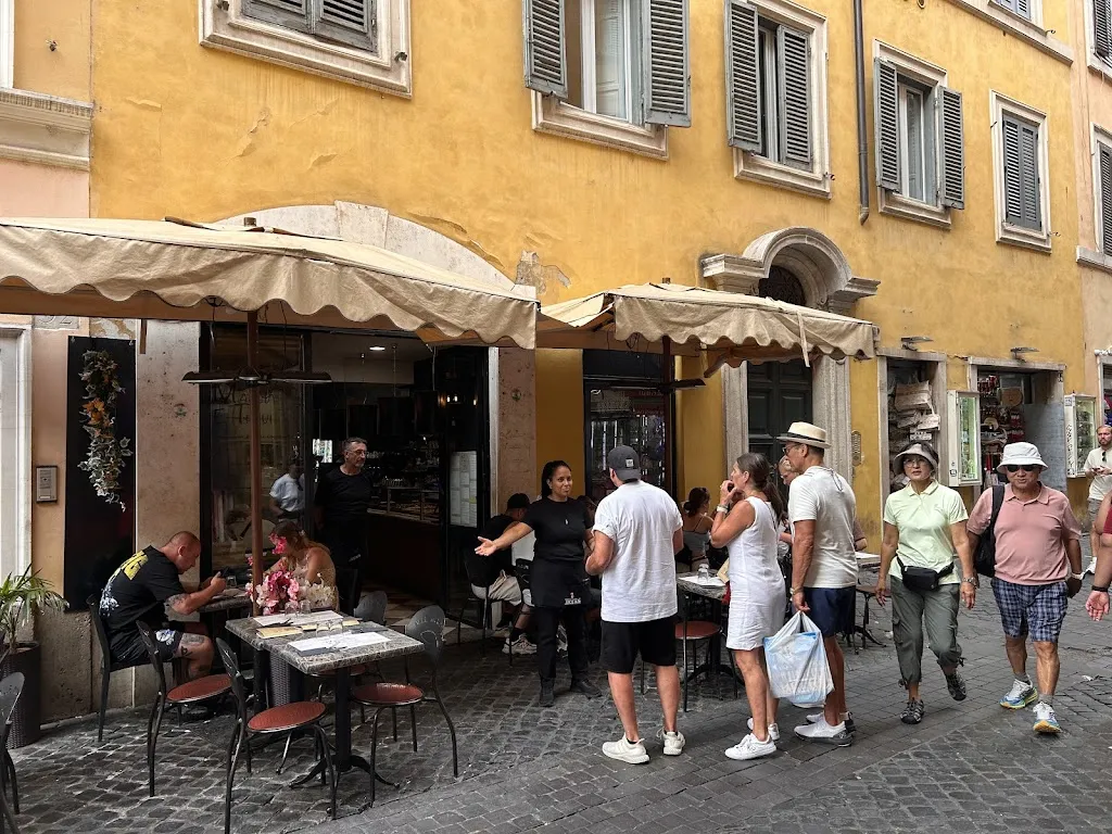 Hermi Rodriguez_Mangia e Trevi_Trevi_review