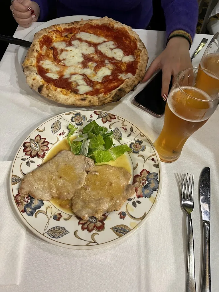 Georgios Karteris_Trevi Restaurant_Trevi_review