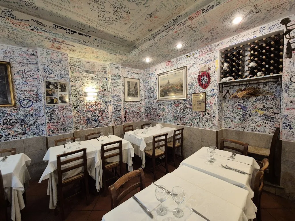 Hostaria Romana restaurant in Trevi