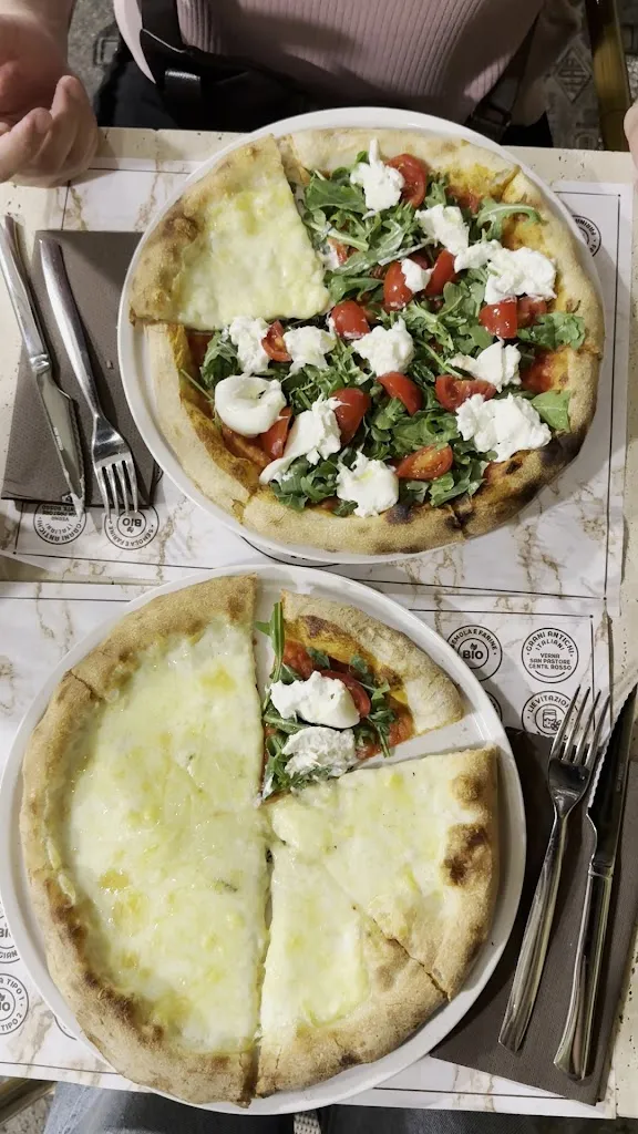 Pizza in Trevi - Piazza di Spagna_Trevi_slider_image_2