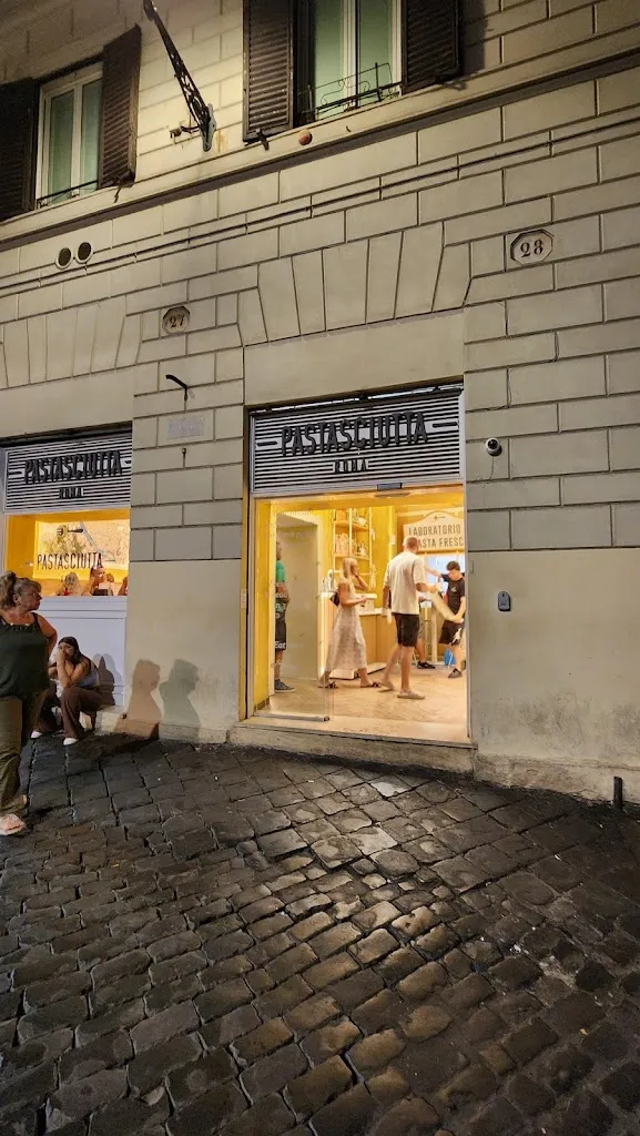 Kamil Ateş_Pastasciutta_Trevi_review