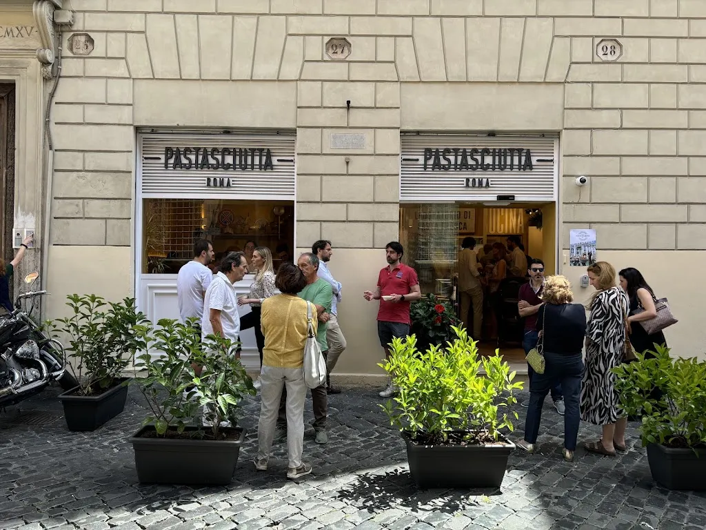 Pastasciutta_Trevi_slider_image_1