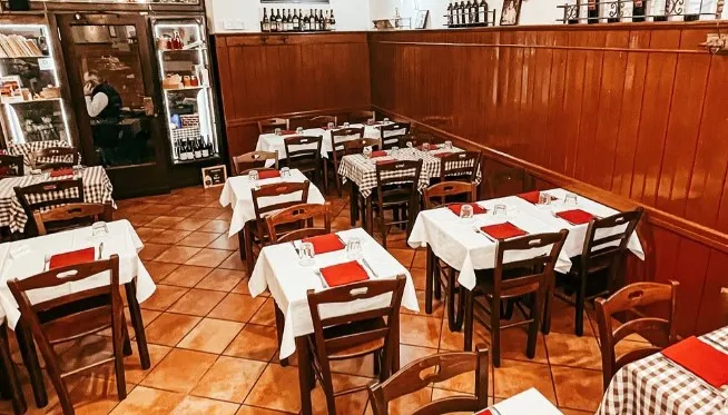 Trattoria Della Stampa restaurant in Trevi