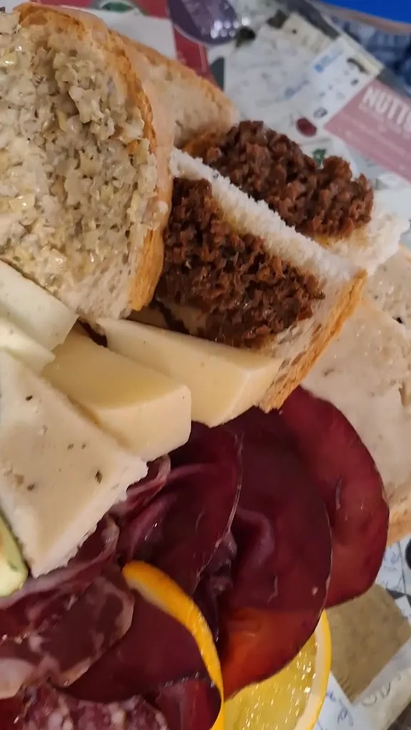 gl umz_Prosciutteria Cantina dei Papi - Trevi_Trevi_review