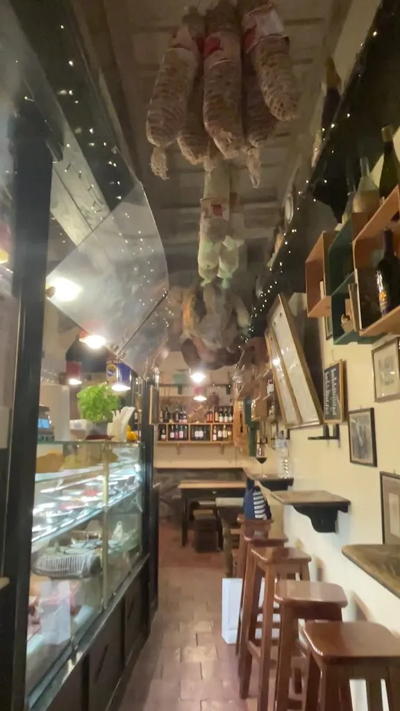 Prosciutteria Cantina dei Papi - Trevi_Trevi_slider_image_2