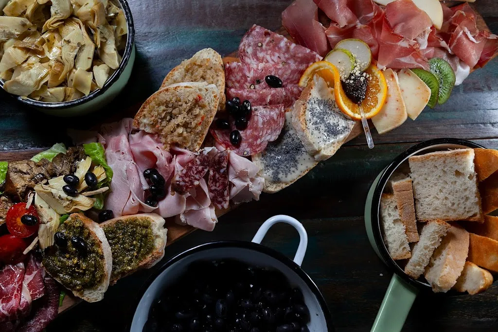 Prosciutteria Cantina dei Papi - Trevi_Trevi_slider_image_3