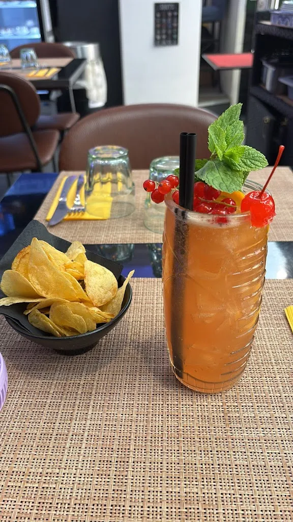 Kiana Wells_Cafe' Trevi_Trevi_review