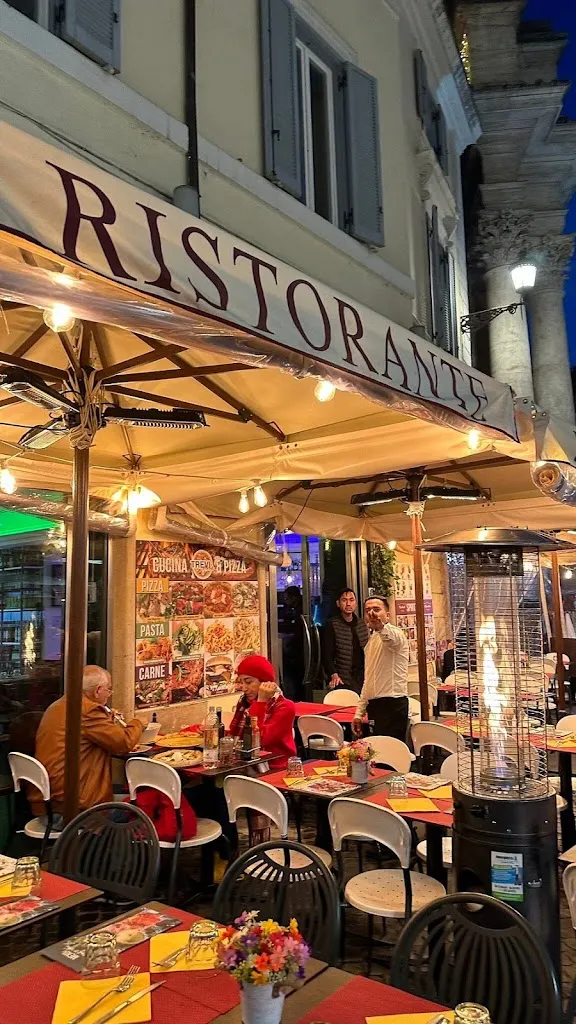 Cafe' Trevi ristorante a Trevi