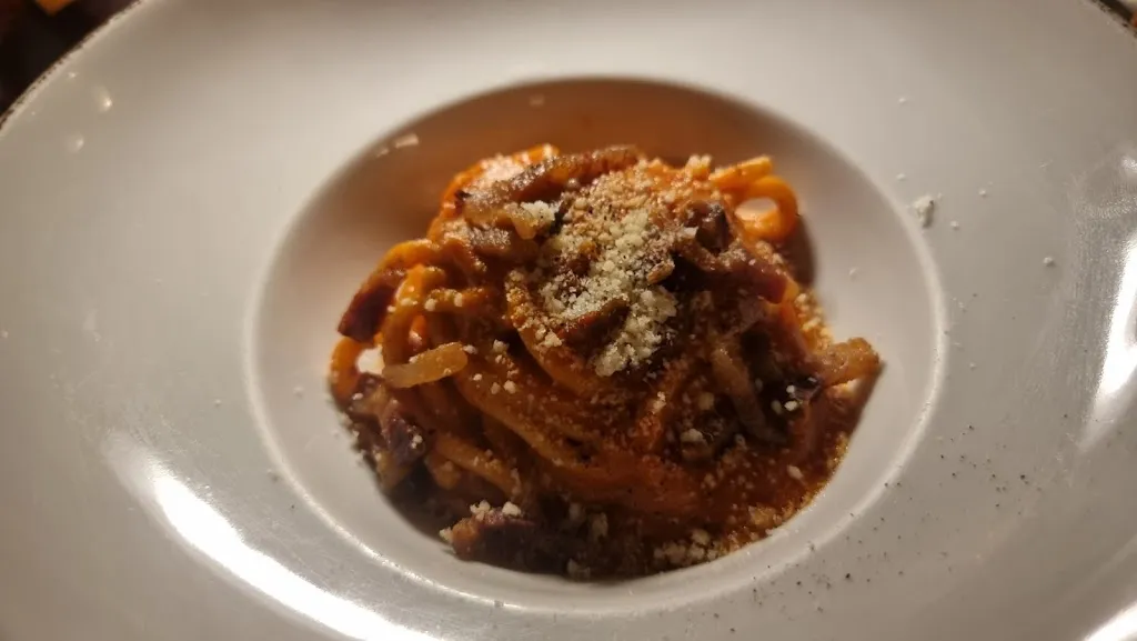 Ivan Mihaylov_DEROMA - Farine Romane_Trevi_review