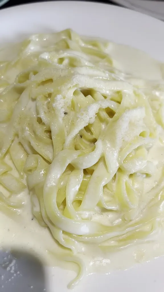 That's Amore Restaurant_Trevi_slider_image_2