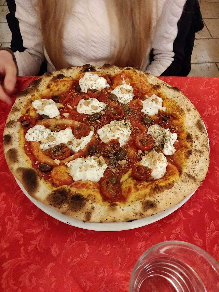 Alex B_Pizzeria Da Ezio_Alano di Piave_review