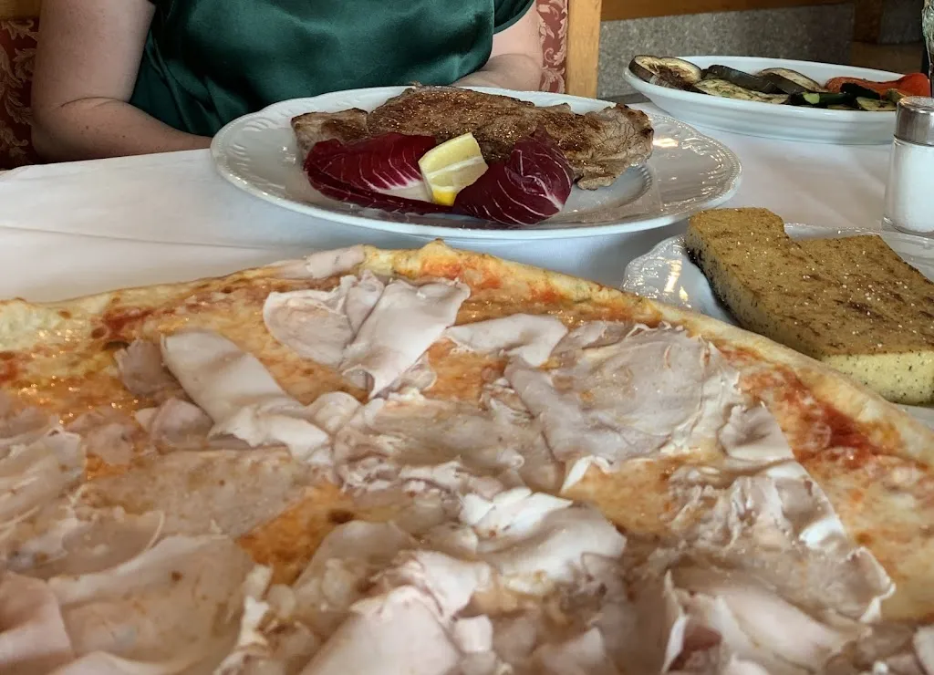 Maximilian Schmierer_Ristorante Pizzeria Da Silvio_Agordo_recensione