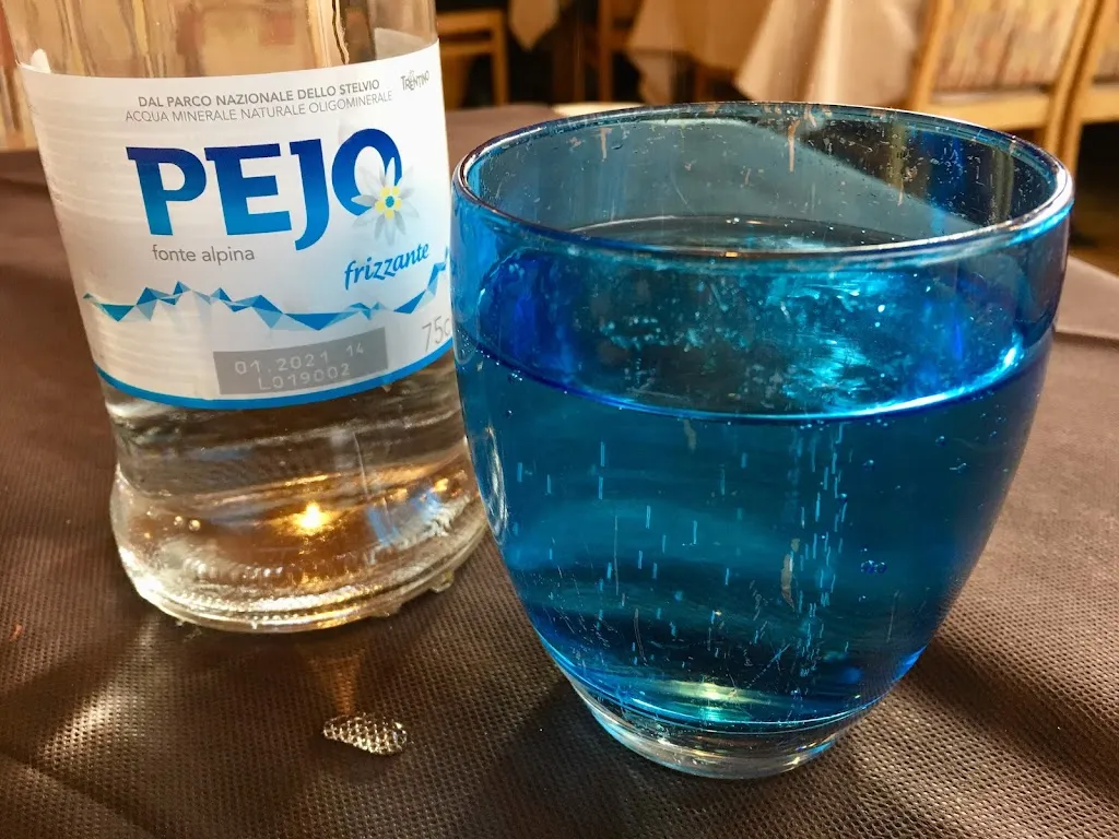 dennis Lin_Ristorante Pizzeria Agordina di Laghi & C. S.n.c._Agordo_review