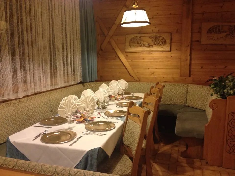 Ristorante Pizzeria Agordina di Laghi & C. S.n.c._Agordo_slider_image_1