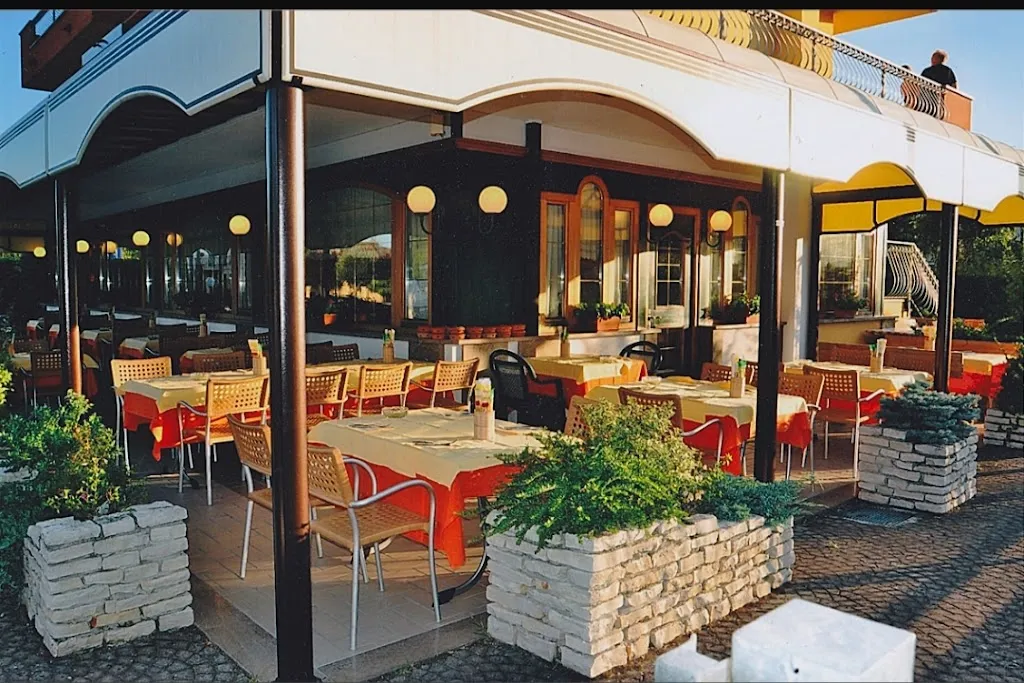 Pizzeria Spaghetteria dal BAMBOLO restaurant in Adria