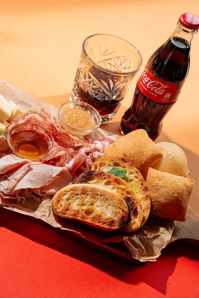 Pizzeria Veneta - Tutto il Veneto su una pizza!_Adria_slider_image_3