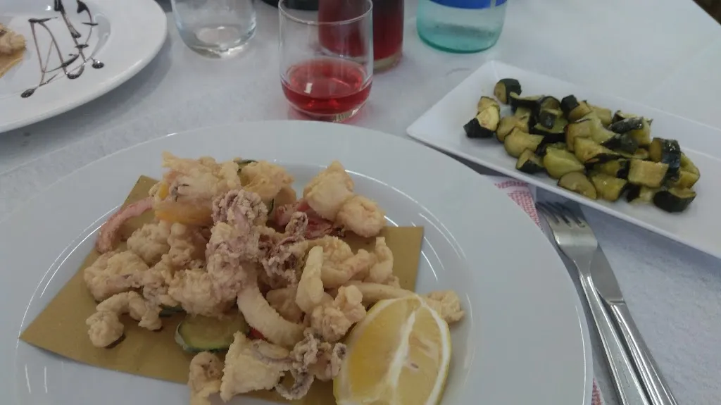 Gigliola Tognati_Bar Trattoria L' Isola_Adria_review