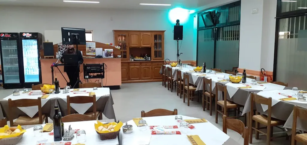 Bar Trattoria L' Isola ristorante a Adria