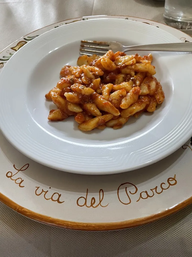 Federica Molli_La Via del Parco_Arsita_review