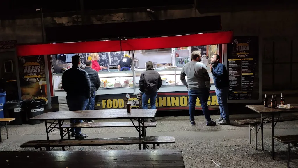 Burger Town_Nardò_slider_image_3